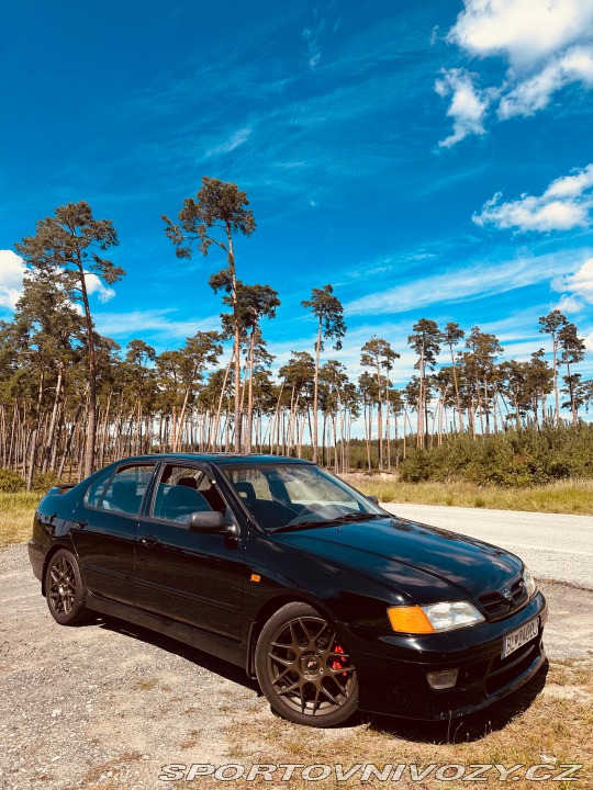 Nissan Ostatní modely  1997