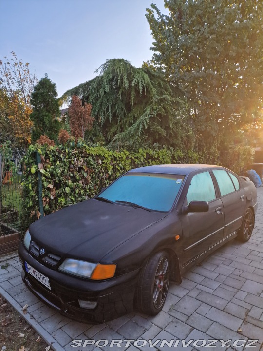 Nissan Ostatní modely  1997