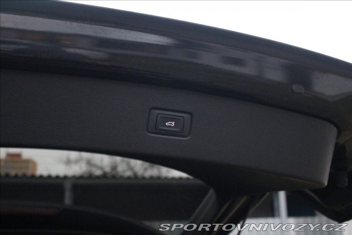 Audi Ostatní modely Q7 3,0   45TDI Quattro S-Lin 2021