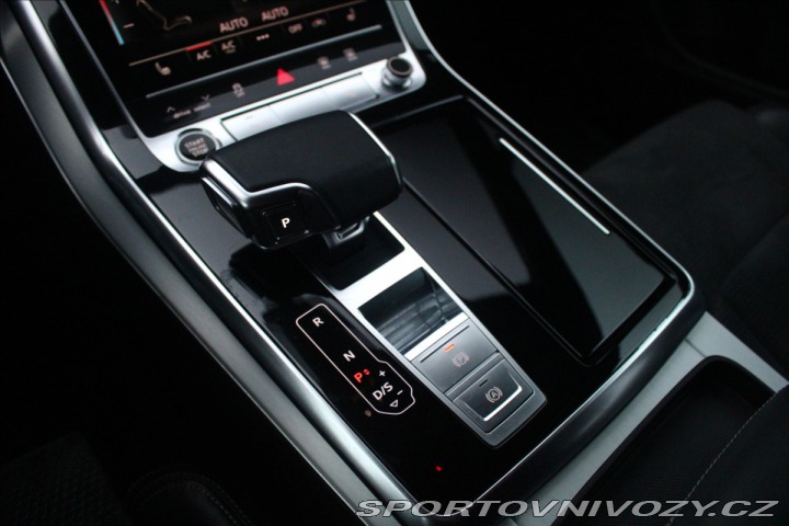 Audi Ostatní modely Q7 3,0   45TDI Quattro S-Lin 2021