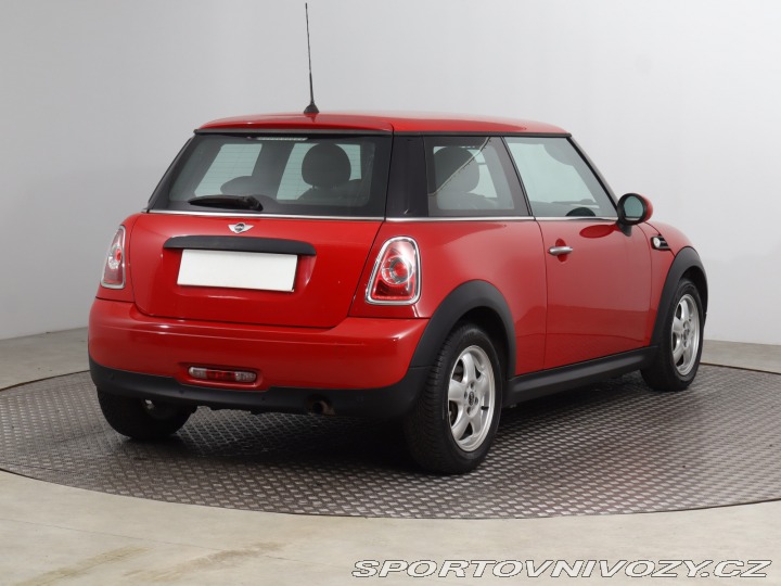 Mini One One 2011