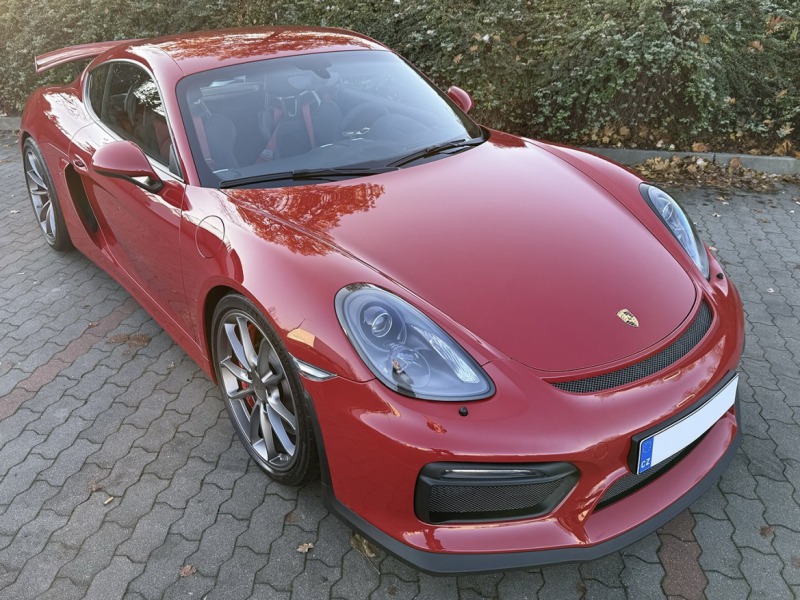Porsche Cayman GT4 981