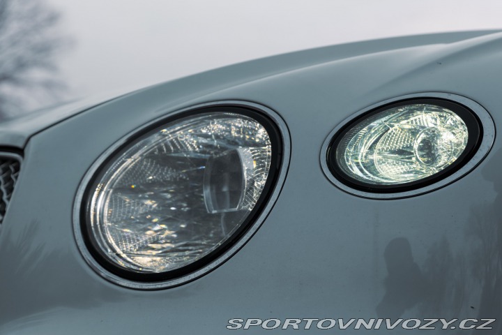 Bentley Continental GTC 2020