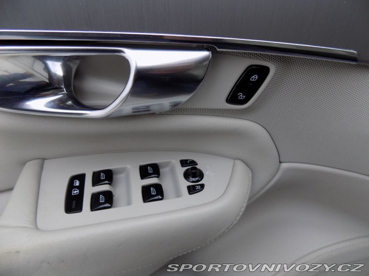 Volvo Ostatní modely XC90 2.0i/T6/AWD/1.Maj.ČR/DPH/ 2019