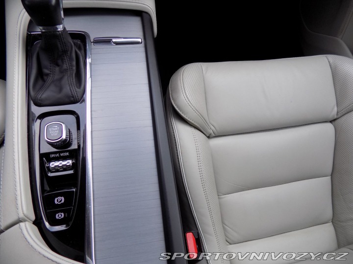 Volvo Ostatní modely XC90 2.0i/T6/AWD/1.Maj.ČR/DPH/ 2019