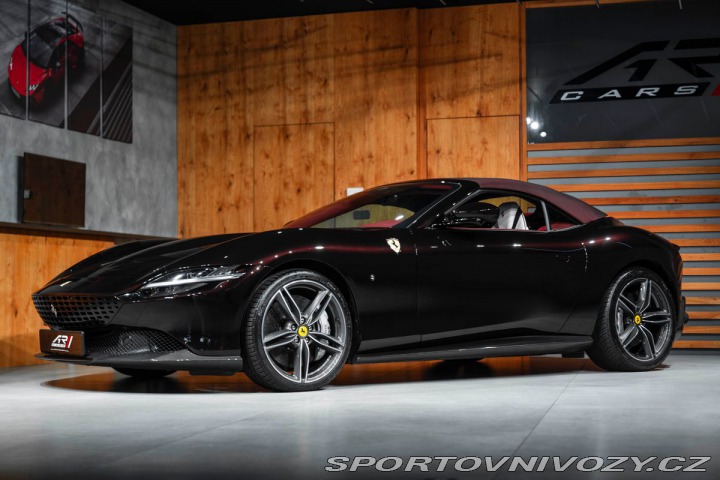 Ferrari Roma Spider, Karbón, JBL, ACC 1800