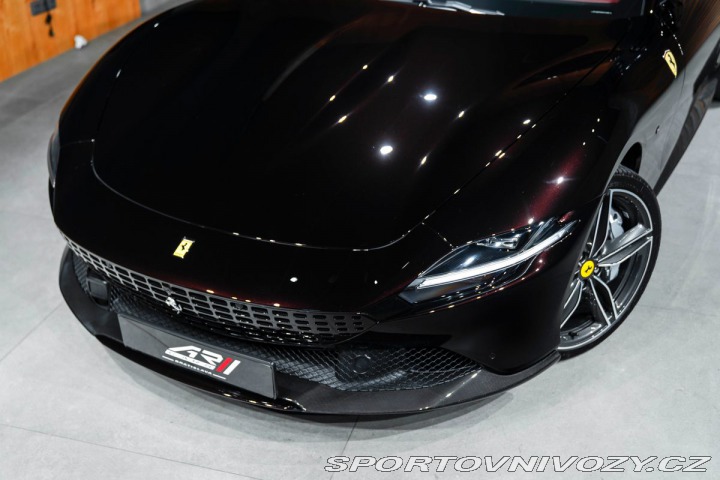 Ferrari Roma Spider, Karbón, JBL, ACC 1800