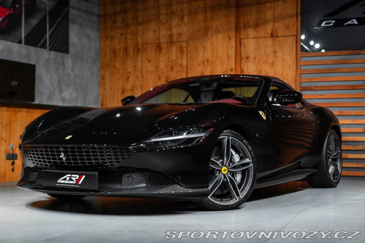 Ferrari Roma Spider, Karbón, JBL, ACC 1800