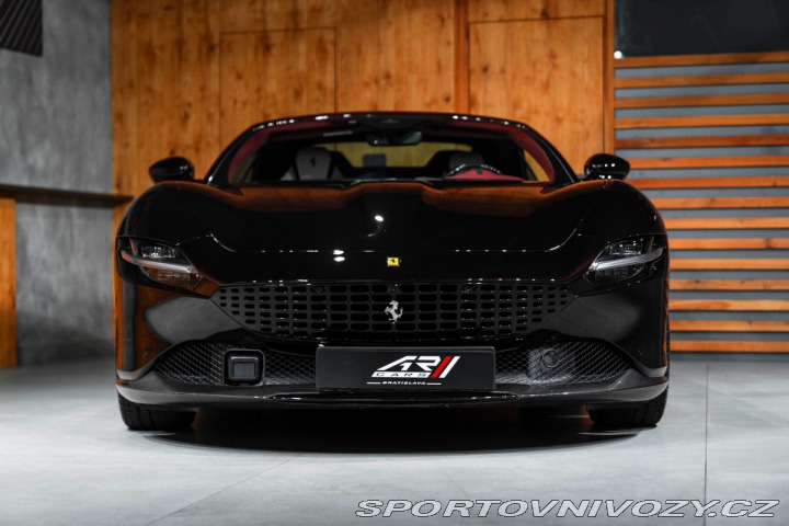 Ferrari Roma Spider, Karbón, JBL, ACC 2025