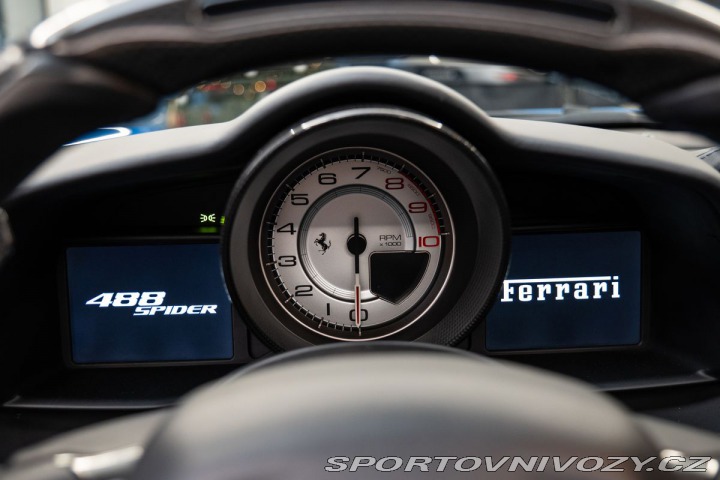 Ferrari 488 Lift/JBL/Carbon 2016