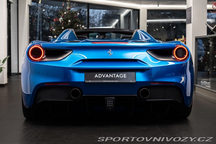 Ferrari 488 Spider /Lift/JBL/Carbon 2016