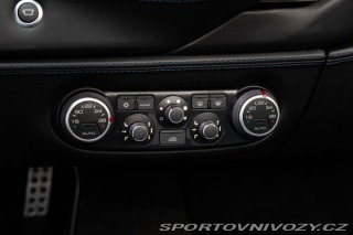 Ferrari 488 Lift/JBL/Carbon 2016