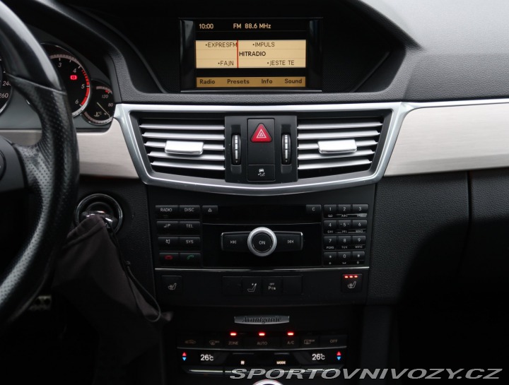 Mercedes-Benz E AMG Paket E 250 CDI 2010