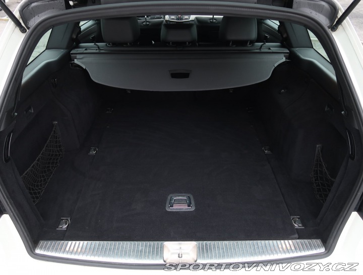 Mercedes-Benz E AMG Paket E 250 CDI 2010