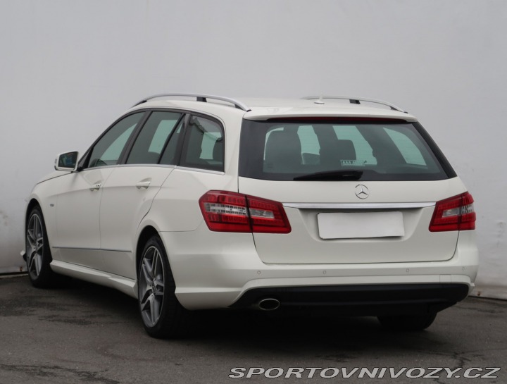 Mercedes-Benz E AMG Paket E 250 CDI 2010