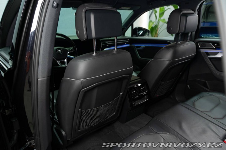 Volkswagen Ostatní modely Touareg  3.0 V6 TDI SCR 286k R-Li 2018