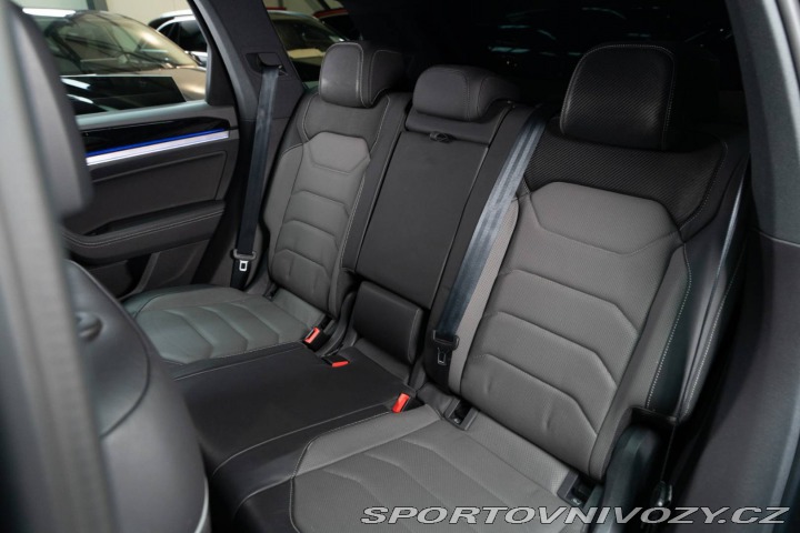Volkswagen Ostatní modely Touareg  3.0 V6 TDI SCR 286k R-Li 2018