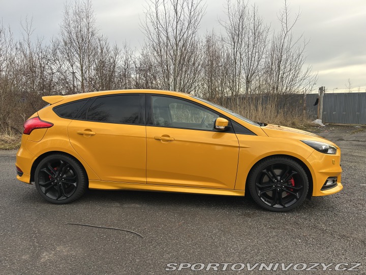 Ford Focus ST  2017
