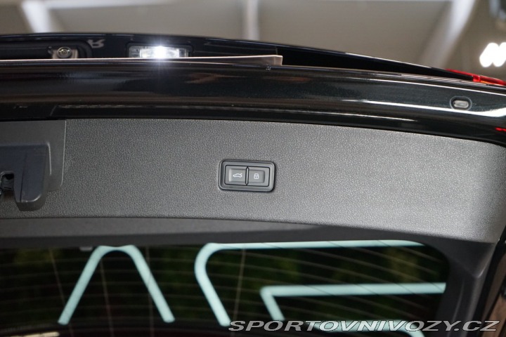 Audi RS Q8 CERAMIC*MASÁŽ*305 km/h*PA 2022