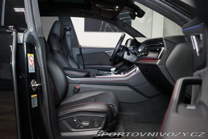 Audi RS Q8 CERAMIC*MASÁŽ*305 km/h*PA 2022