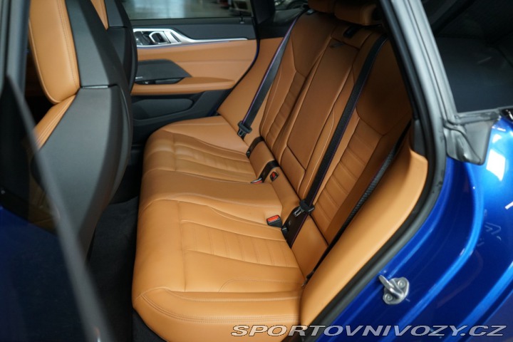 BMW 4 M440i*XDRIVE*NEZ.TOP*360* 2023