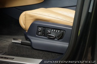 Bentley Bentayga HUD*PANO*MASÁŽ*TAŽNÉ*TV 2016