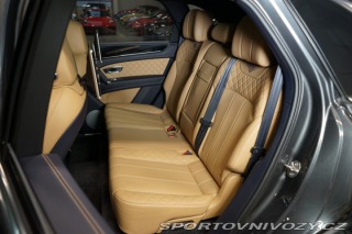 Bentley Bentayga HUD*PANO*MASÁŽ*TAŽNÉ*TV 2016