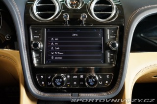 Bentley Bentayga HUD*PANO*MASÁŽ*TAŽNÉ*TV 2016