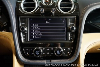 Bentley Bentayga HUD*PANO*MASÁŽ*TAŽNÉ*TV 2016