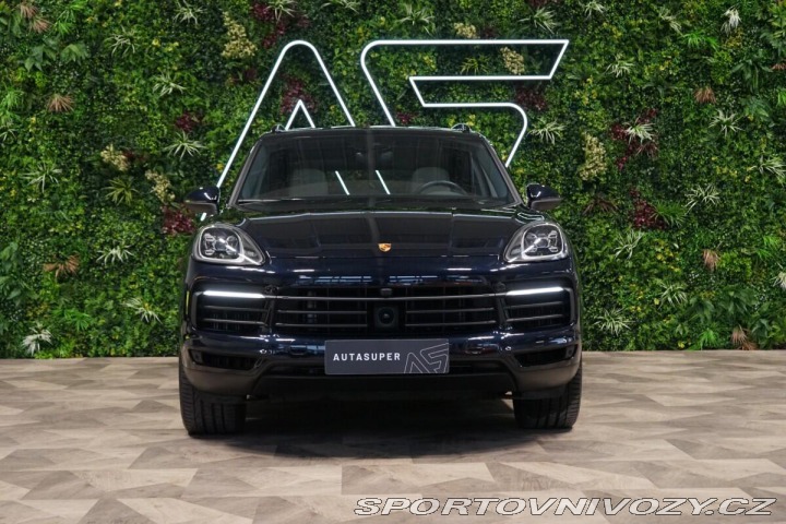 Porsche Cayenne E-HYBRID*360*PANO*TAŽ*PAS 2022