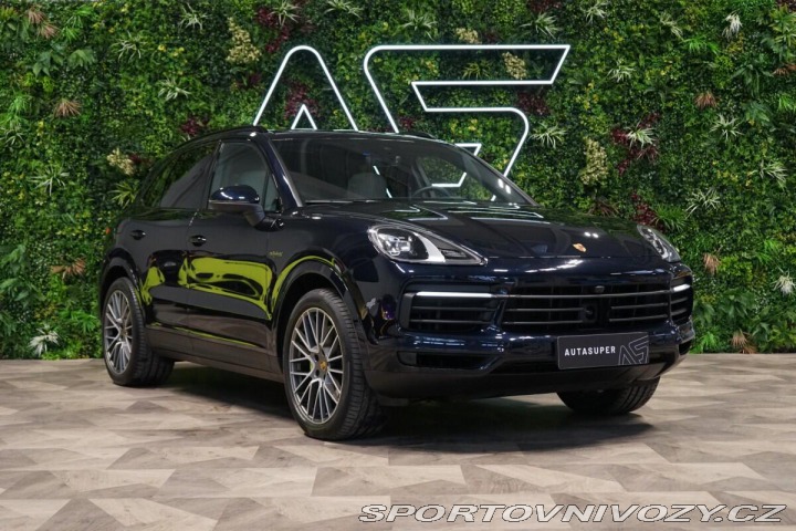 Porsche Cayenne E-HYBRID*360*PANO*TAŽ*PAS 2022