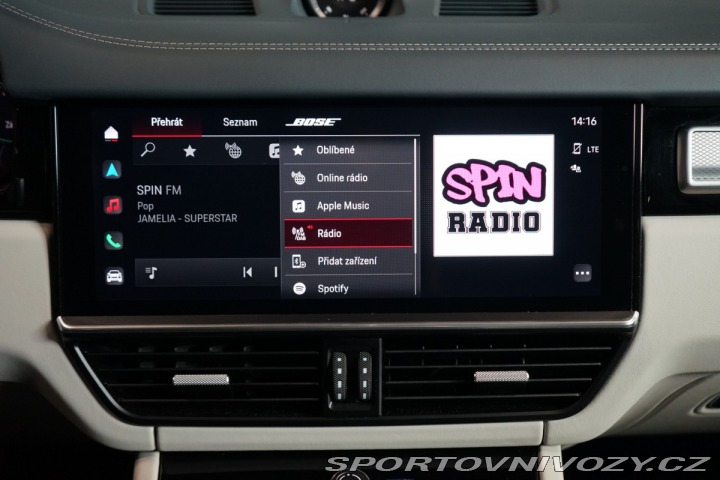 Porsche Cayenne E-HYBRID*360*PANO*TAŽ*PAS 2022