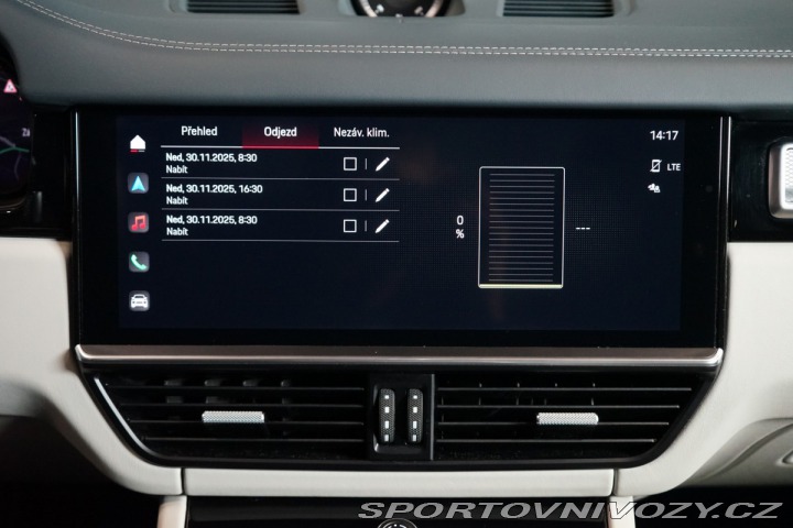 Porsche Cayenne E-HYBRID*360*PANO*TAŽ*PAS 2022