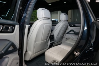 Porsche Cayenne E-HYBRID*360*PANO*TAŽ*PAS 2022