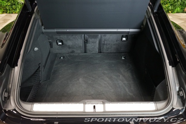 Porsche Panamera GTS*PCCB*BURM*HUD*MASÁŽ 2025