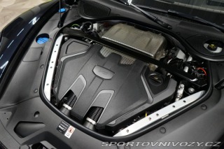 Porsche Panamera GTS*PCCB*BURM*HUD*MASÁŽ 2025
