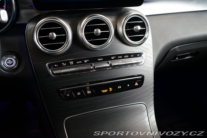 Mercedes-Benz Ostatní modely GLC 220d*4M*AMG*PANO*360*TAŽ* 2021