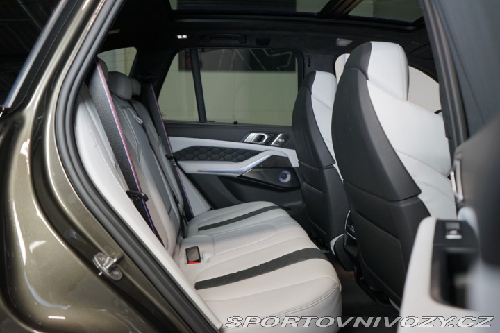 BMW X5 M*xDRIVE*COMPE*PANO*HUD*A 2023