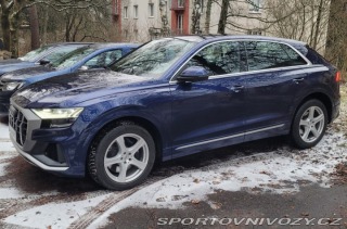 Audi SQ8  2020