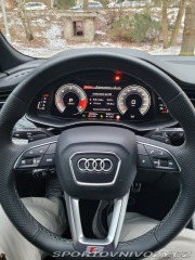 Audi SQ8  2020