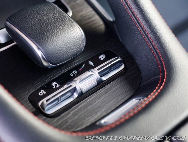 Mercedes-Benz Ostatní modely GLE SUV SUV Mercedes-AMG 53 mHE 2021