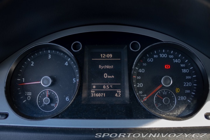 Volkswagen Passat CC CC 2.0 TDI 2010