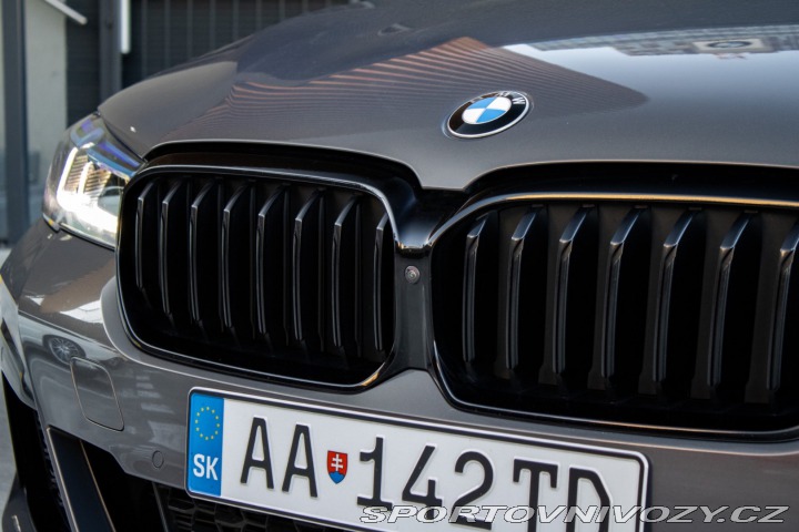 BMW 5 Touring  530d mHEV xDrive 2021