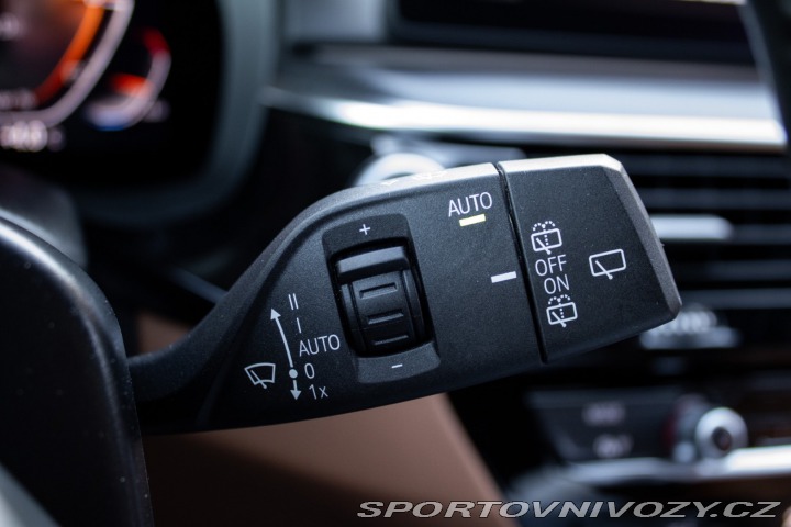 BMW 5 Touring  530d mHEV xDrive 2021