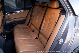 BMW 5 Touring  530d mHEV xDrive 2021