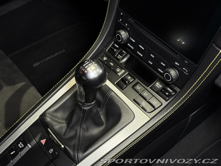 Porsche Cayman GT4*Manual*PCCB*Bose*DPH 2019