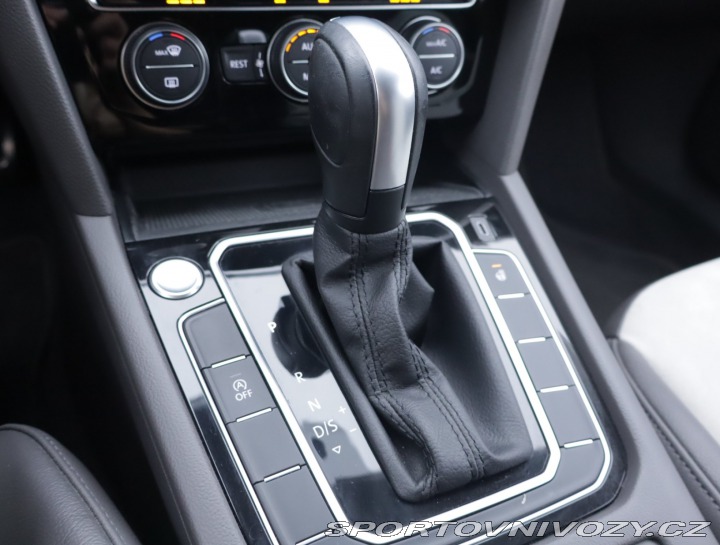 Volkswagen Arteon Elegance 2.0 TDI 4Motion 2019