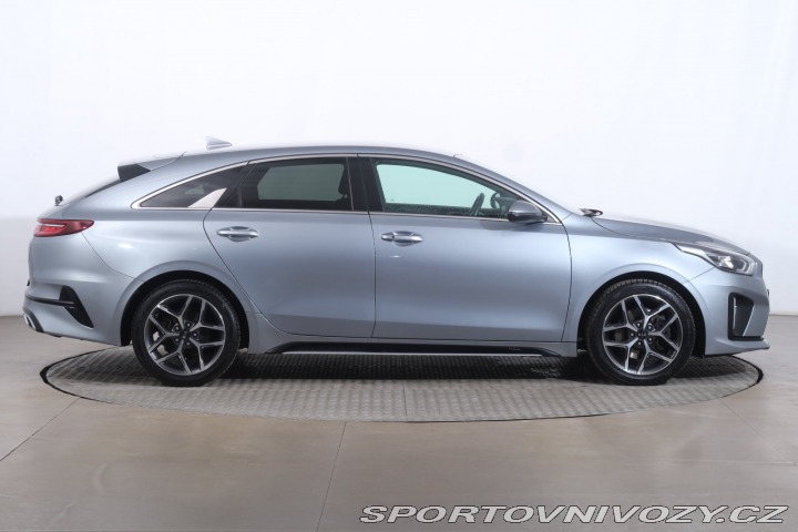 Kia ProCeed GT-Line 1.5 T-GDI 2022