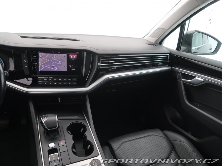 Volkswagen Ostatní modely Touareg 3.0 TDI 2019