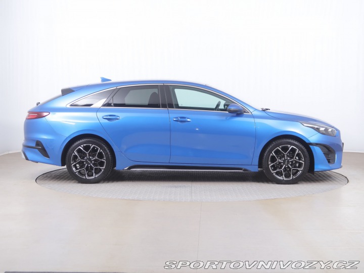 Kia ProCeed GT Line Plus 1.5 T-GDI 2022